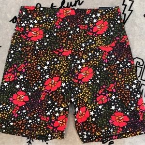 VS PINK HIGH WAIST FLORAL BIKE SHORTS ~M